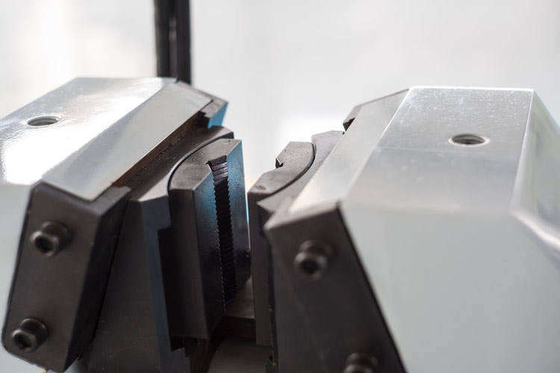 Máquina de ensaio universal hidráulica de resistência à tração 100 kN-1000 kN