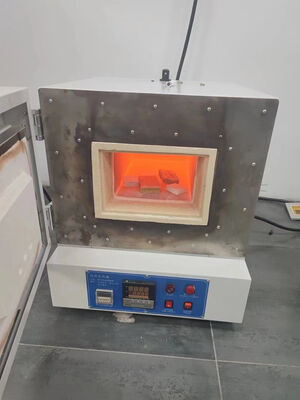 Liyi 1000 Grau 1200 / 1500 Elétrico Laboratório de Tratamento de Calor de Alta Temperatura Forno de Muffle Industrial Preço
